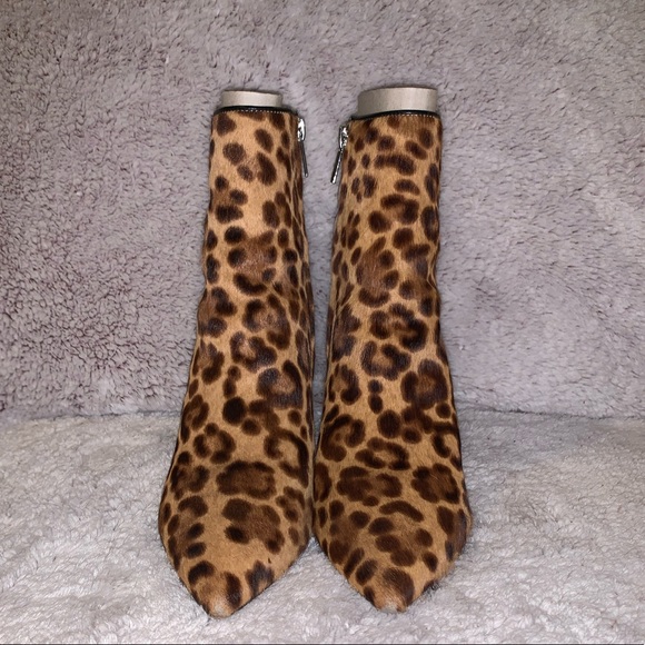 Marc Fisher Ulanily Leopard Booties Women’s 7.5 - Picture 2 of 5